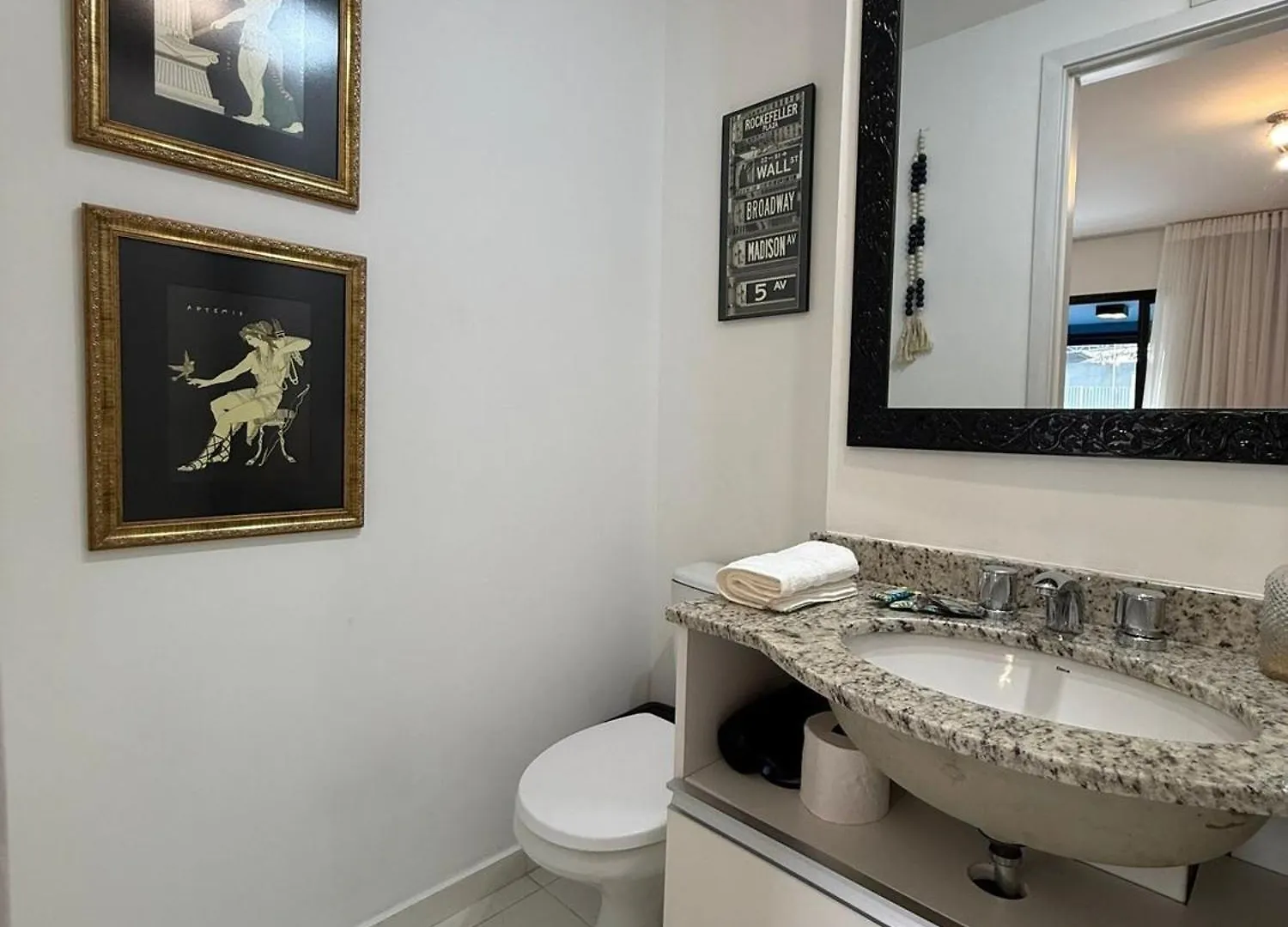 Apto Ed.Brasil - Baixo Augusta | Bela Vista C/Vaga Sao Paulo Apartment