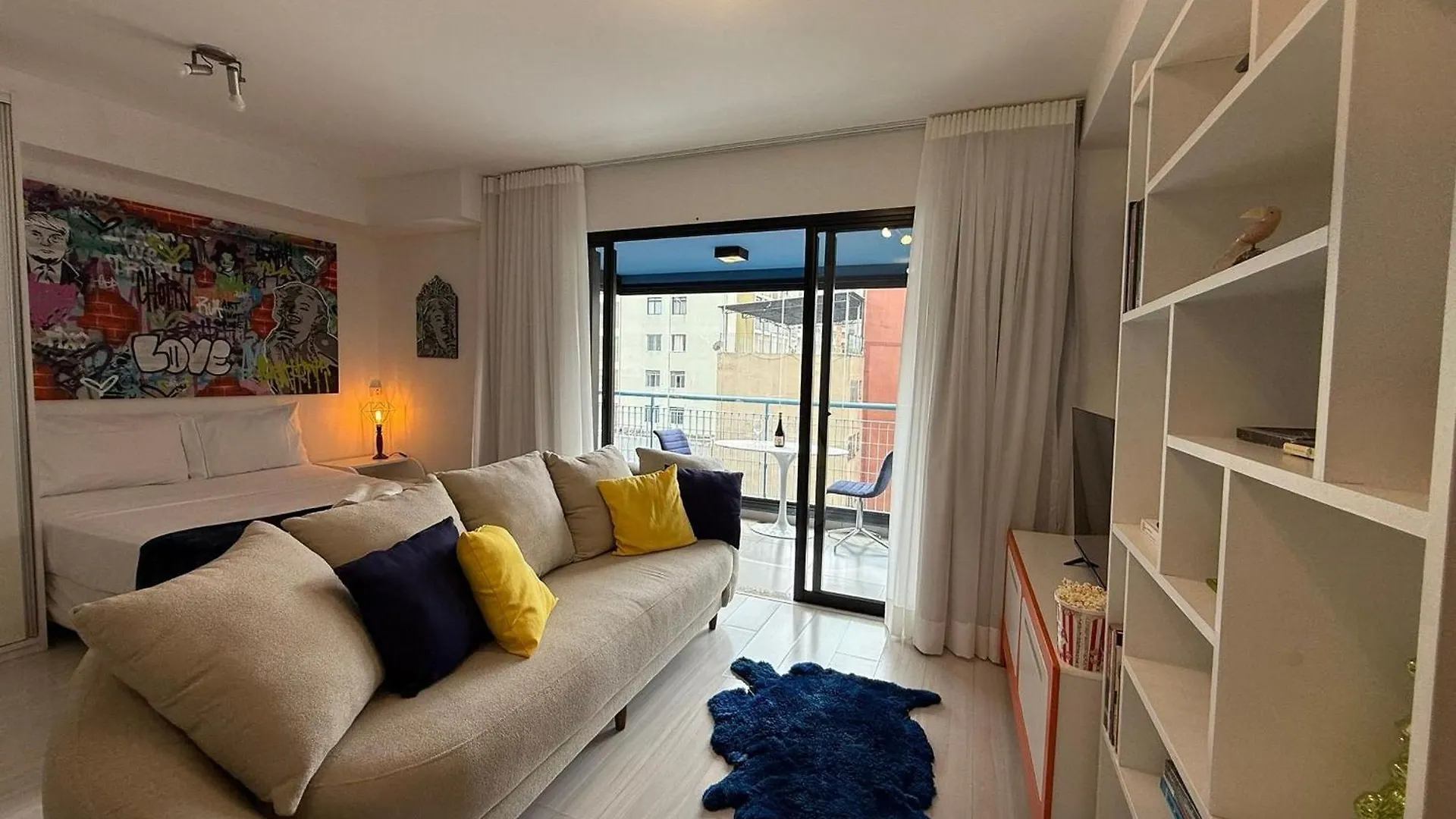 Apto Ed.Brasil - Baixo Augusta | Bela Vista C/Vaga Sao Paulo Apartment